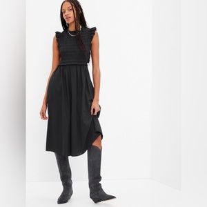 Open Back Smocked Midi Dress - size m